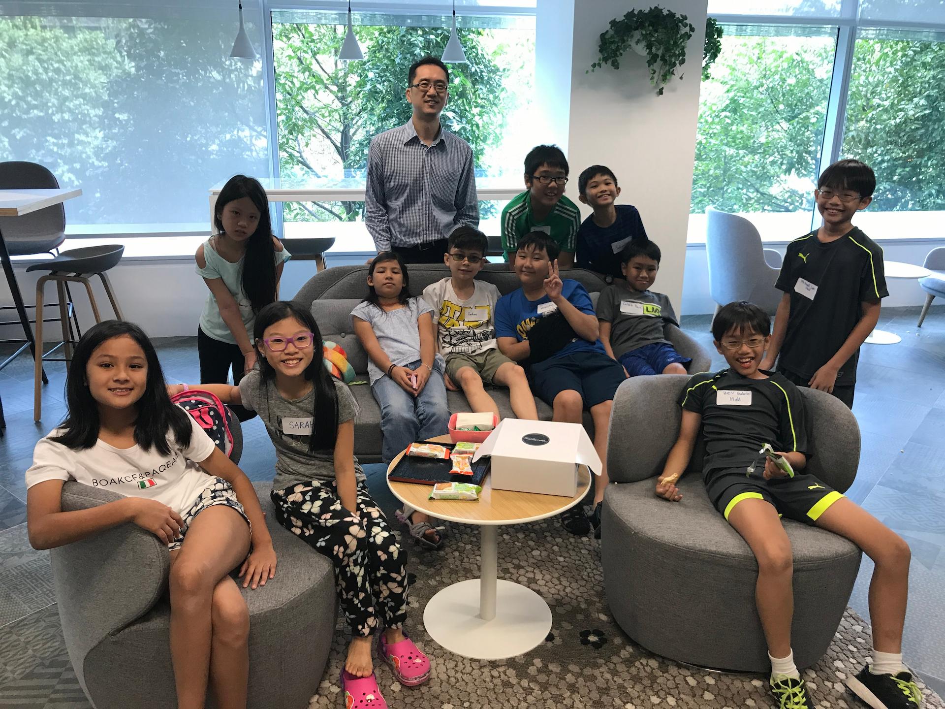 This Image is For Slider G10